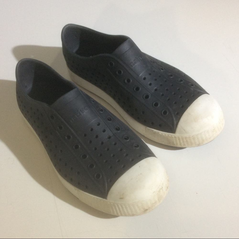 Native Sz J4 Juniors 4 Shoes Blue Big Kids Water Summer Slip-On Lightweight